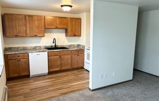 2 beds, 1 bath, 820 sqft, $999.99, Unit 06