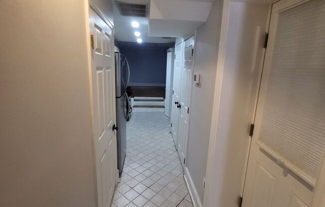 2 Bedroom 2 Bath with Rooftop Deck!