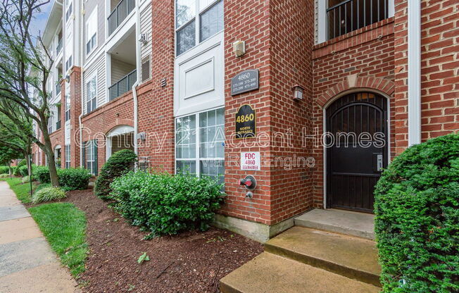4860 Eisenhower Ave