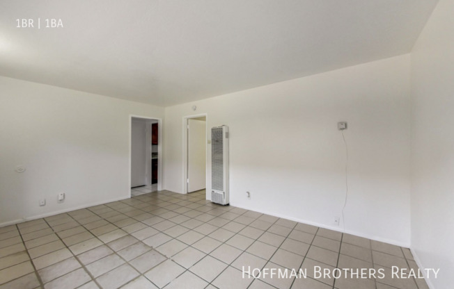 2554 E 16th Street