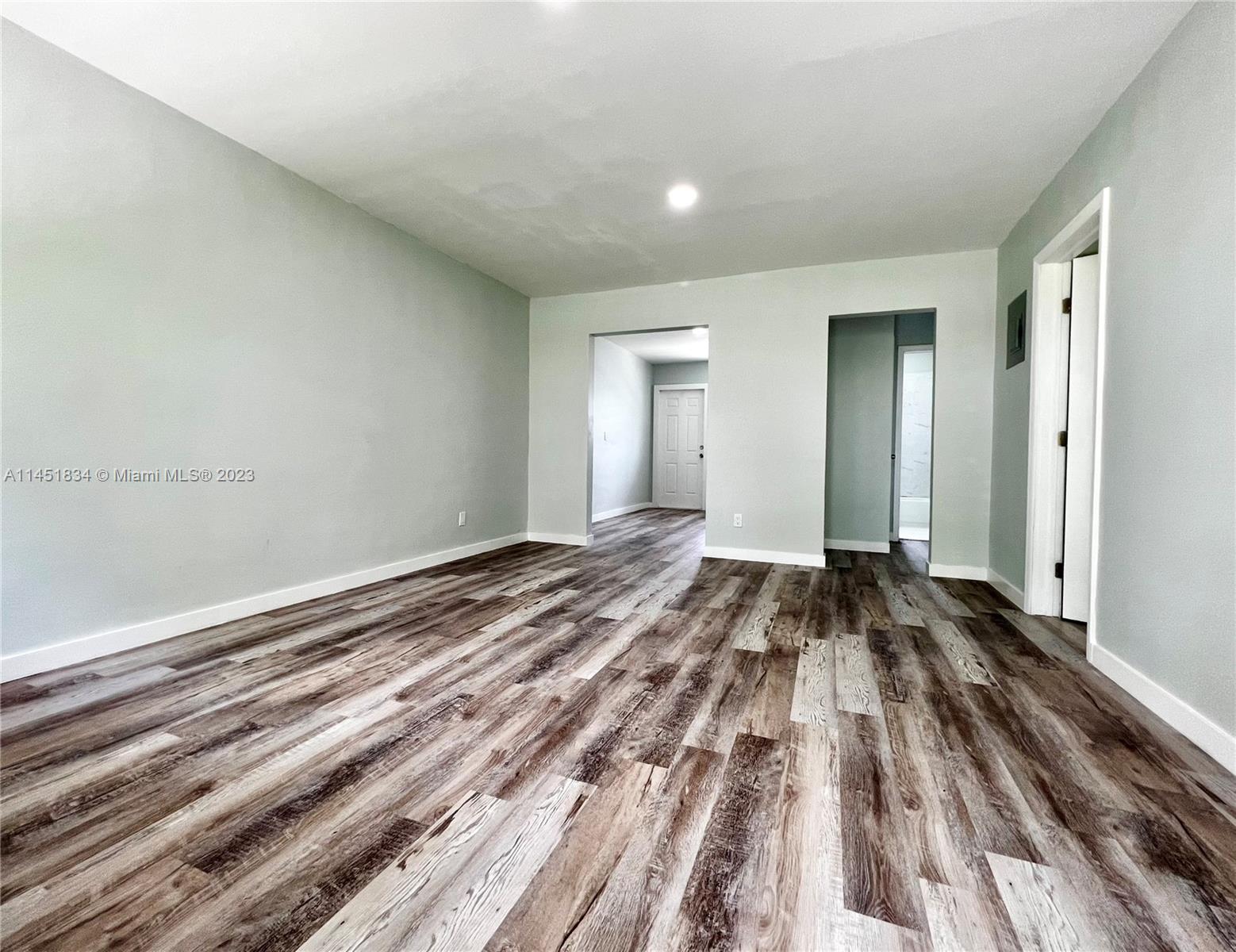829 NORTHWEST 10 ST