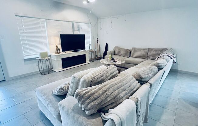 Welcome to Tamarron Community! This lovely one story Model Home Floor plan