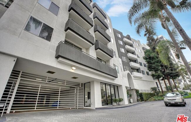 10600 Wilshire Blvd Apt. 611