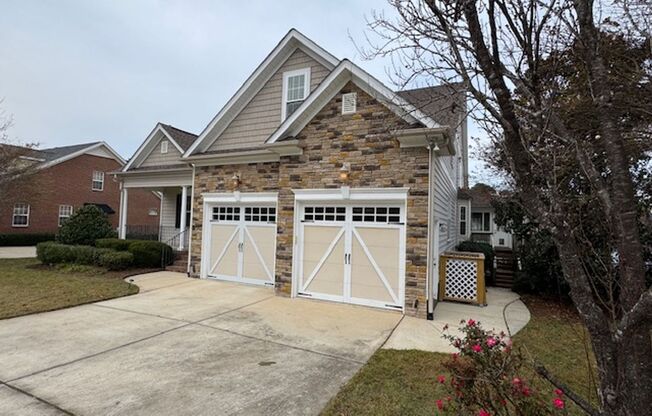 Johnson's Landing with Pond Views!