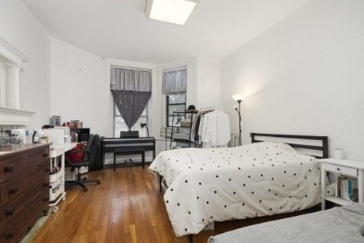 4 beds, 1 bath, 1,048 sqft, $3,800, Unit 1