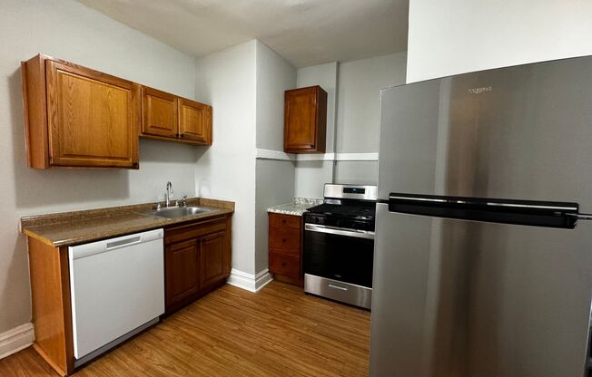 2 beds, 1 bath, $1,750, Unit 1509 #1