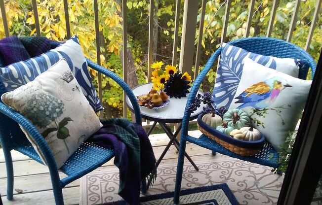 1 bed, 1 bath, 650 sqft, $1,165, Unit 695-08