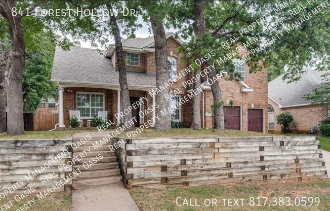 841 FRST HOLW DR