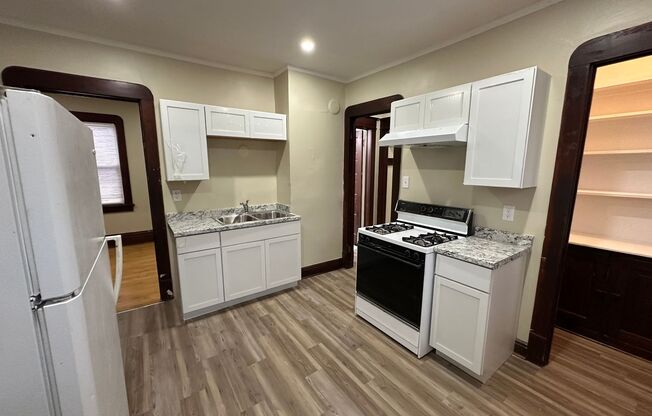 2446-48 N. Holton St.