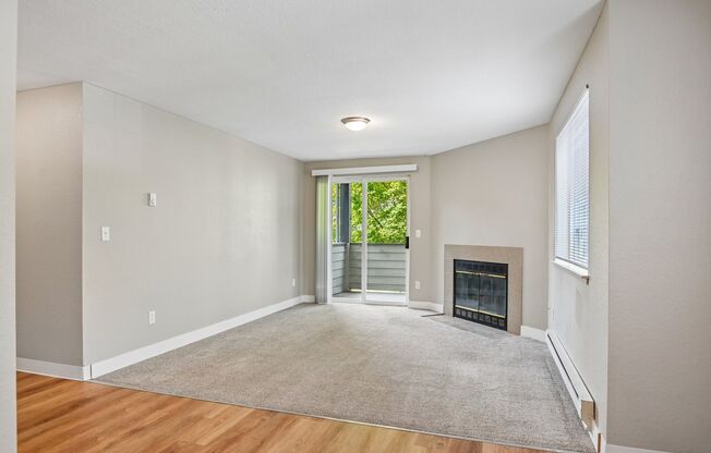 2 beds, 1 bath, 880 sqft, $1,650, Unit 4-304
