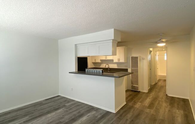 1 bed, 1 bath, 476 sqft, $1,795, Unit 1027-02