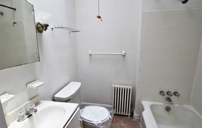 Studio, 1 bath, 7 sqft, $925, Unit #3M
