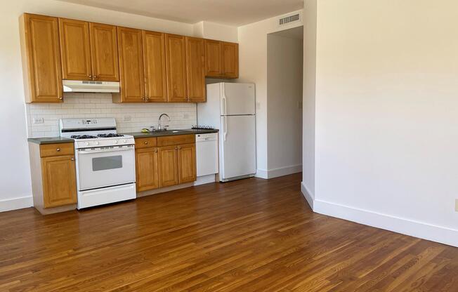 317 4 ST