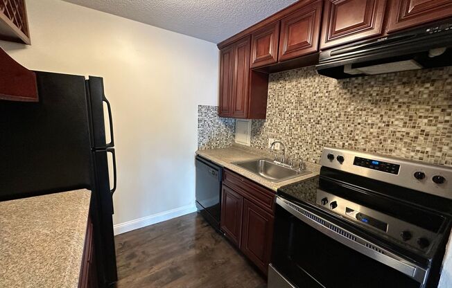 Large Studio - Balcony - Pool - Close to T