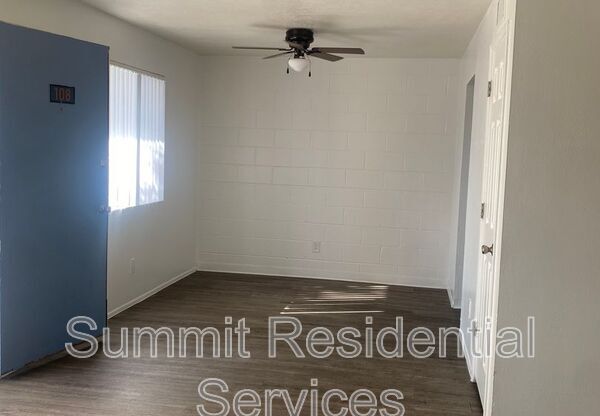 2230 E FT LOWELL RD