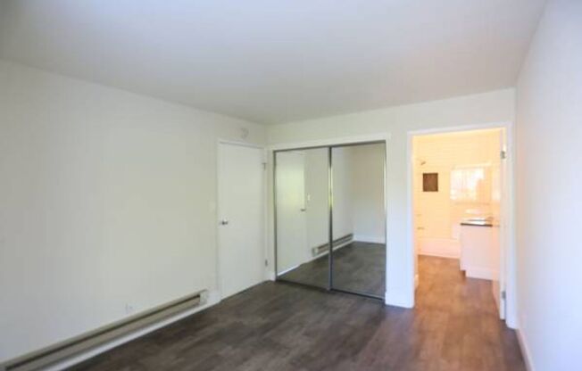 2 beds, 2 baths, $2,495, Unit #9