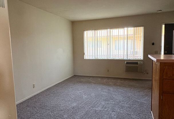 5931 Cloverly Apts