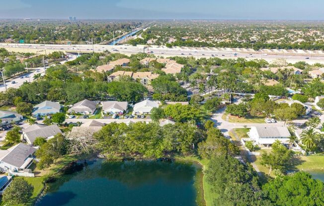 11110 SW 9TH PL DAVIE, FL 33324