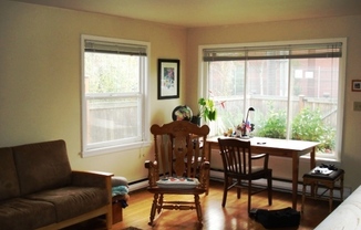 2 beds, 1 bath, $2,150