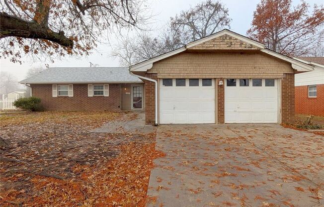 4 Bed, 3 Bath home for $1450 a month!