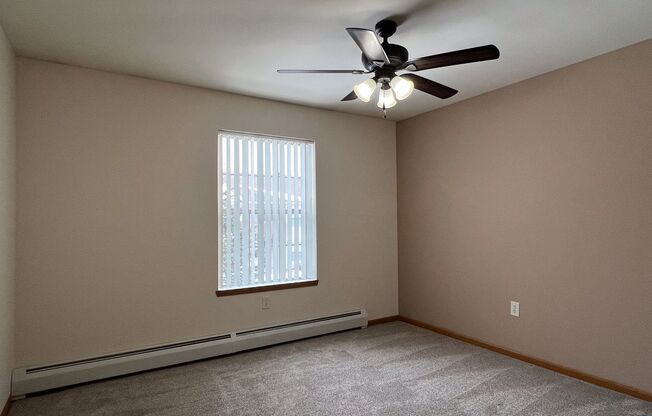 1 bed, 1 bath, 691 sqft, $890, Unit ME 2401-61