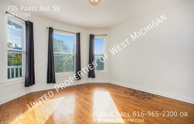 735 PARIS AVE SE
