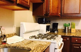 1 bed, 1 bath, 800 sqft, $2,250, Unit C1