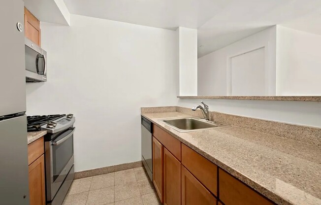 2 beds, 2 baths, $3,000, Unit 7D