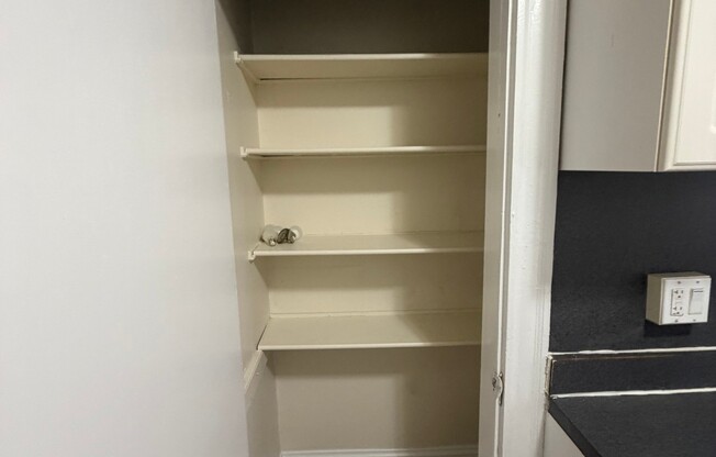 9 BARROWS ST