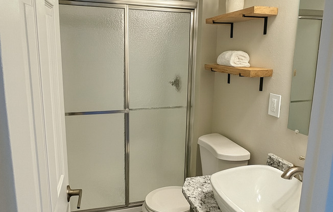 2 beds, 2 baths, 948 sqft, $1,245, Unit 301-B