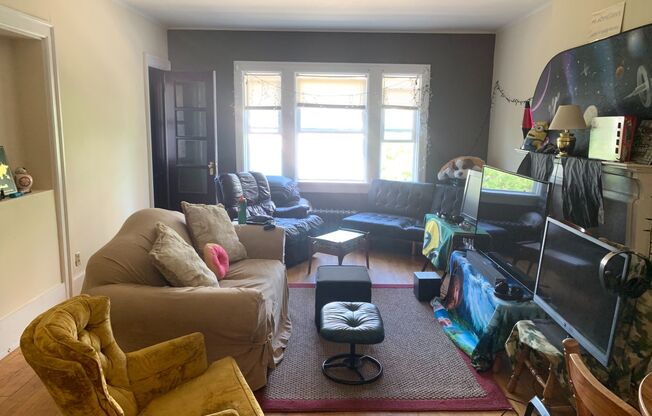 1030 N. Marshall St.