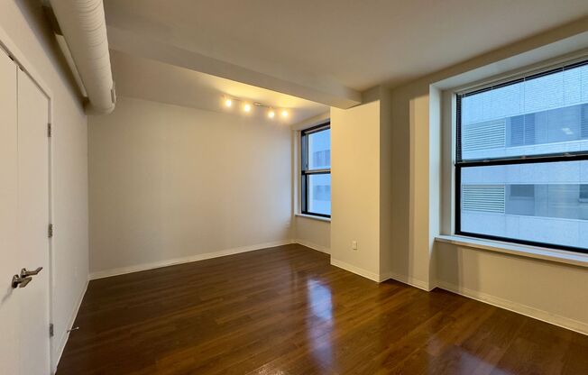 Studio, 1 bath, 419 sqft, $1,400, Unit HA-621