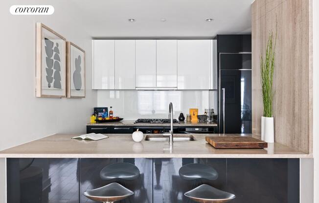 2 beds, 2.5 baths, 1,396 sqft, $10,395, Unit 20N
