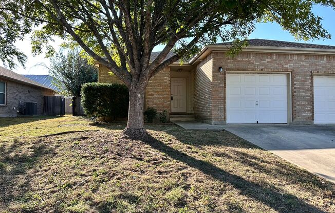 2/2/1 Duplex / No Carpet / Washer, Dryer Connections / Patio / Fenced in Yard / CISD