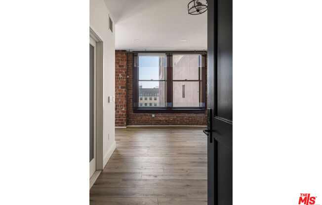 Studio, 1 bath, 546 sqft, $2,150, Unit 608
