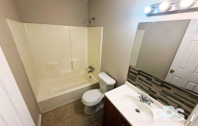 4852 LOST COLONY CT
