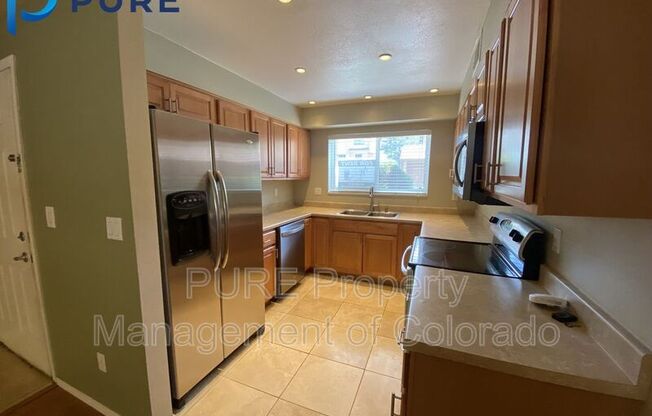 2 beds, 1 bath, $1,800