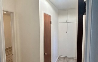 1 bed, 1 bath, 600 sqft, $1,880, Unit 5