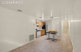 1 bed, 1 bath, 1,000 sqft, $2,700, Unit 1