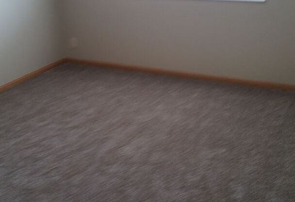 1 bed, 1 bath, 772 sqft, $1,039, Unit 2-204