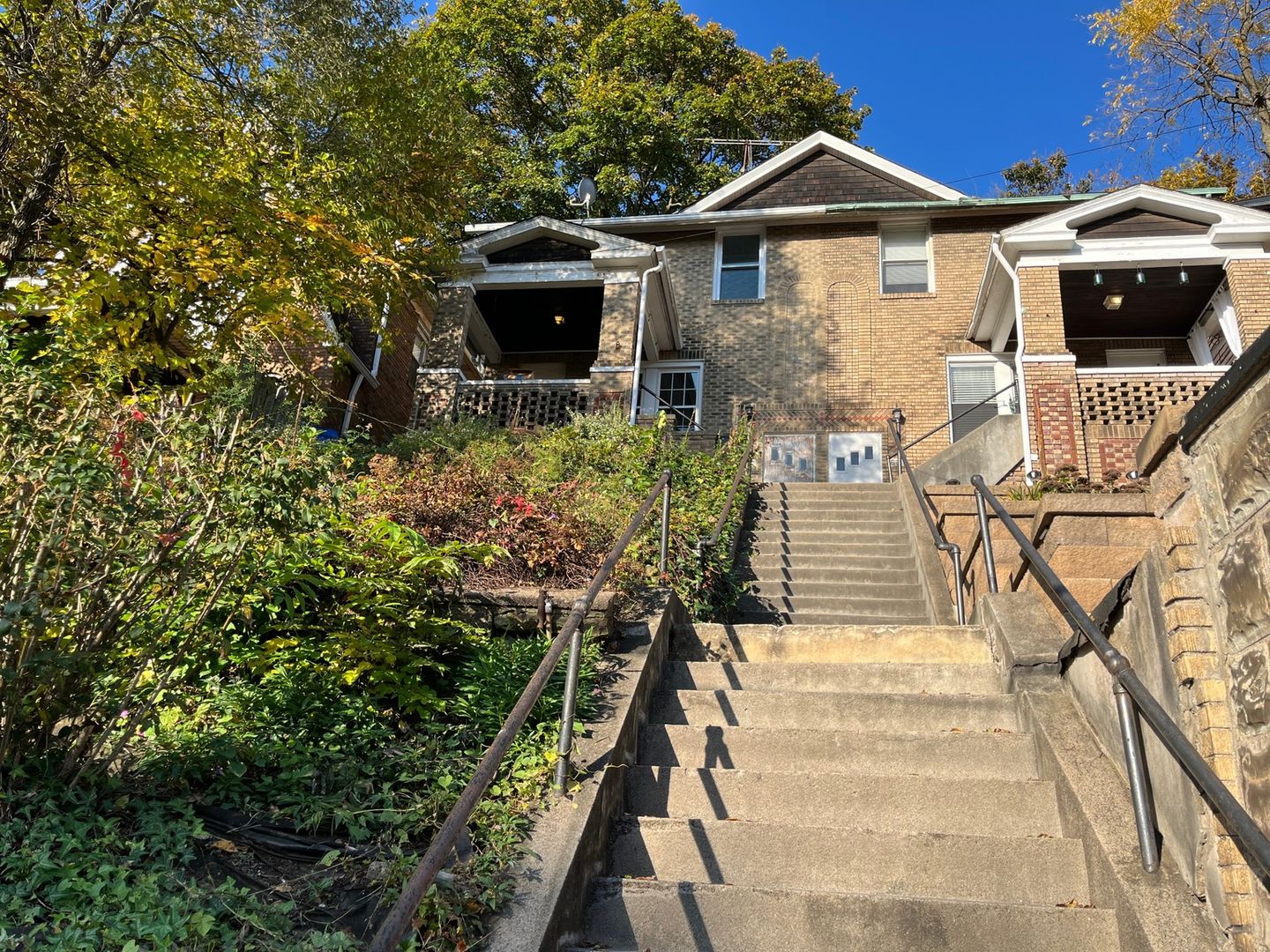 3 Bedroom Single Family Home in Pittsburgh, Highland Park area. (15206)