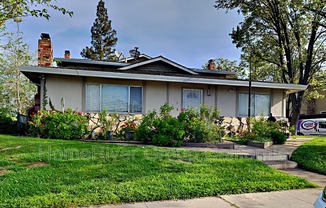 5592 KEONCREST CIR