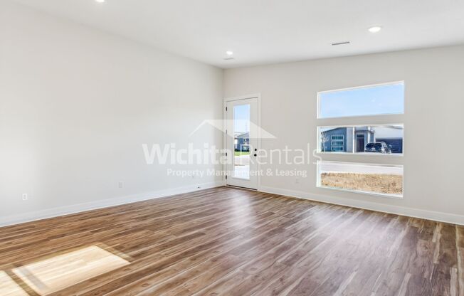 Brand new build - 3 bedroom 2 bath home in SE Wichita **$500 off 1st month's rent**