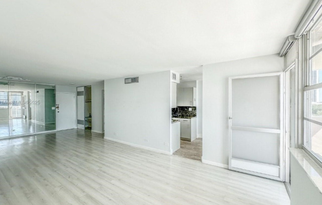 250 174th St