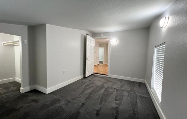 3 beds, 1 bath, $1,550