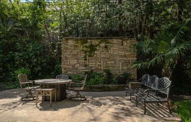 1 bed, 1 bath, 700 sqft, $1,600, Unit 10