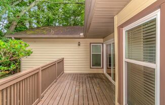 3 beds, 2 baths, $2,800