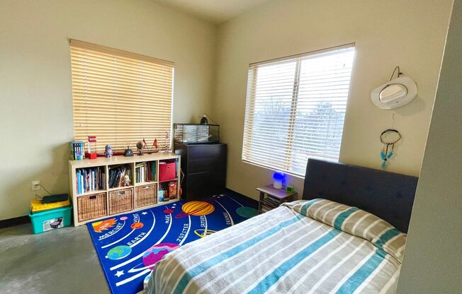 2 beds, 2 baths, 728 sqft, $1,625, Unit 201