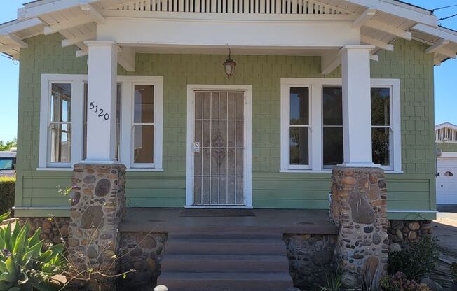 Craftsman home 2bed 1 bath, garage on a 11,000  sqft lot! North College area