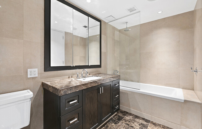 1 bed, 1 bath, 712 sqft, $5,500, Unit 301